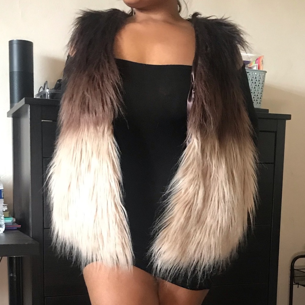 Celsius XL faux fur vest